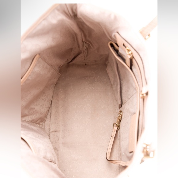 Michael Kors Studded Tote Bag EUC Low firm Price - Picture 5 of 8